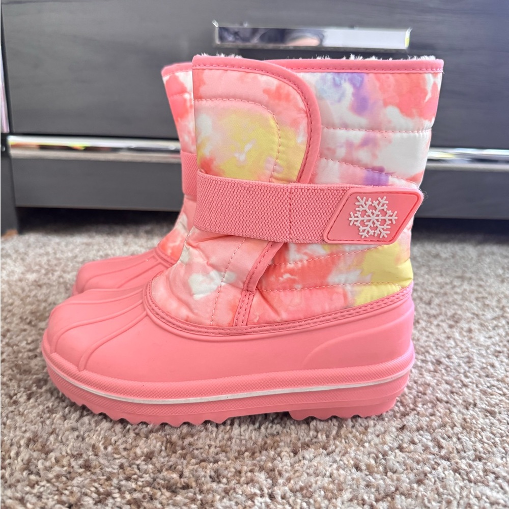 NEW Children’s Place Pink and Yellow Snow Boots toddler girl size 13